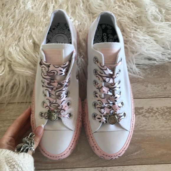 NWT Converse X Miley Cyrus Chuck Taylor All Star. - Picture 4 of 8